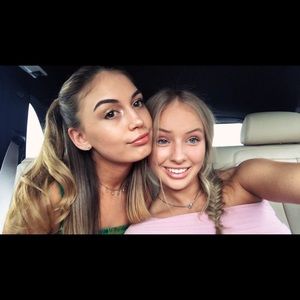 Meet your Posher, Clare